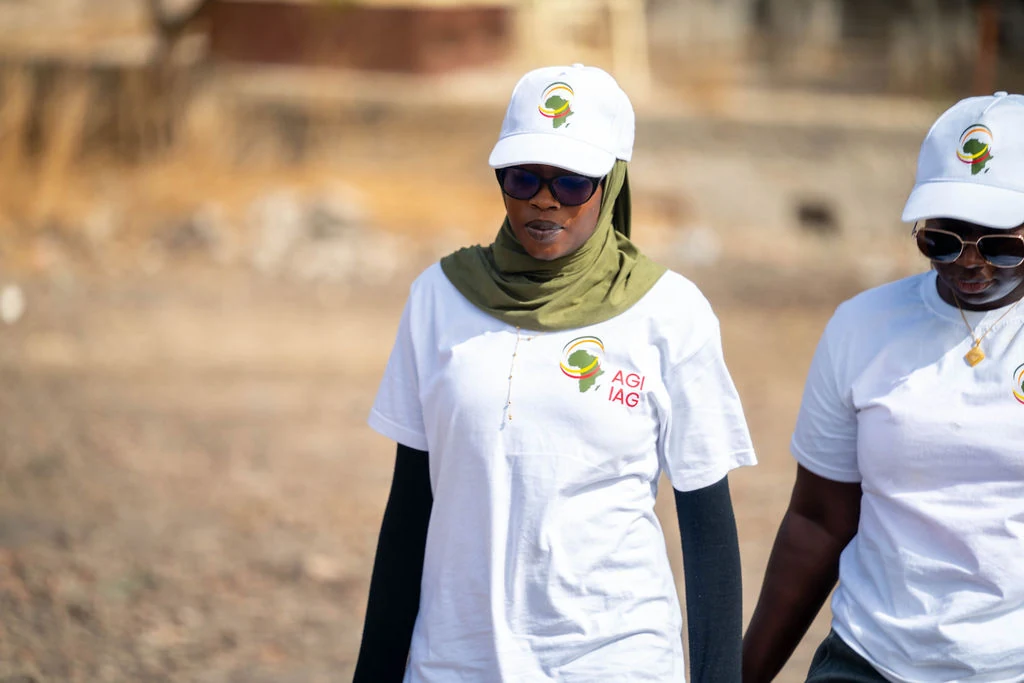 Reboisement avec l'Institut Africain de la Gouvernance dans le Saloum